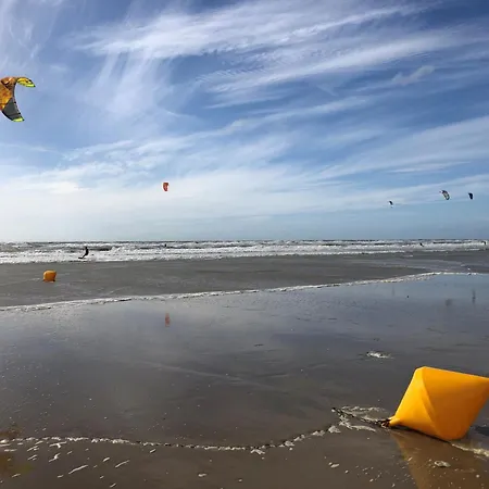 Fort-mahon-plage, 3 Pieces, 4 Personnes - Fr-1-730-36 Отель *